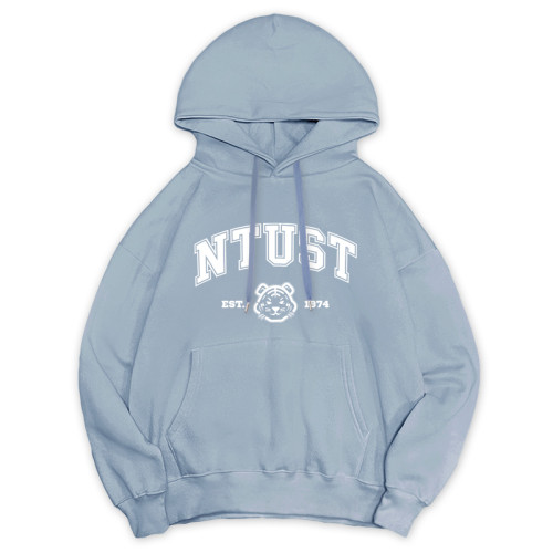 【預購至10/5止,10/28陸續出貨】NTUST冬日輕甜系落肩帽T_冰霜藍 【預購至10/5止,10/28陸續出貨】NTUST冬日輕甜系落肩帽T_冰霜藍