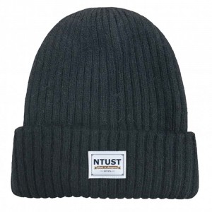 【新品登場】NTUST經典織標QQ毛帽_黑